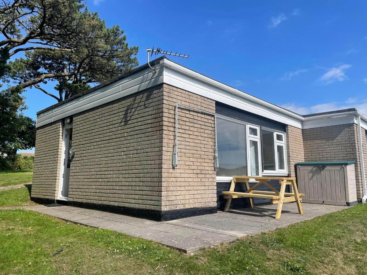 2 Bedroom Holiday Chalet Near Bude Kilkhampton Eksteriør billede