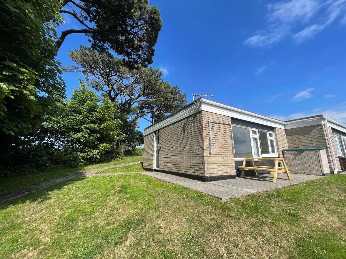 2 Bedroom Holiday Chalet Near Bude Kilkhampton Eksteriør billede