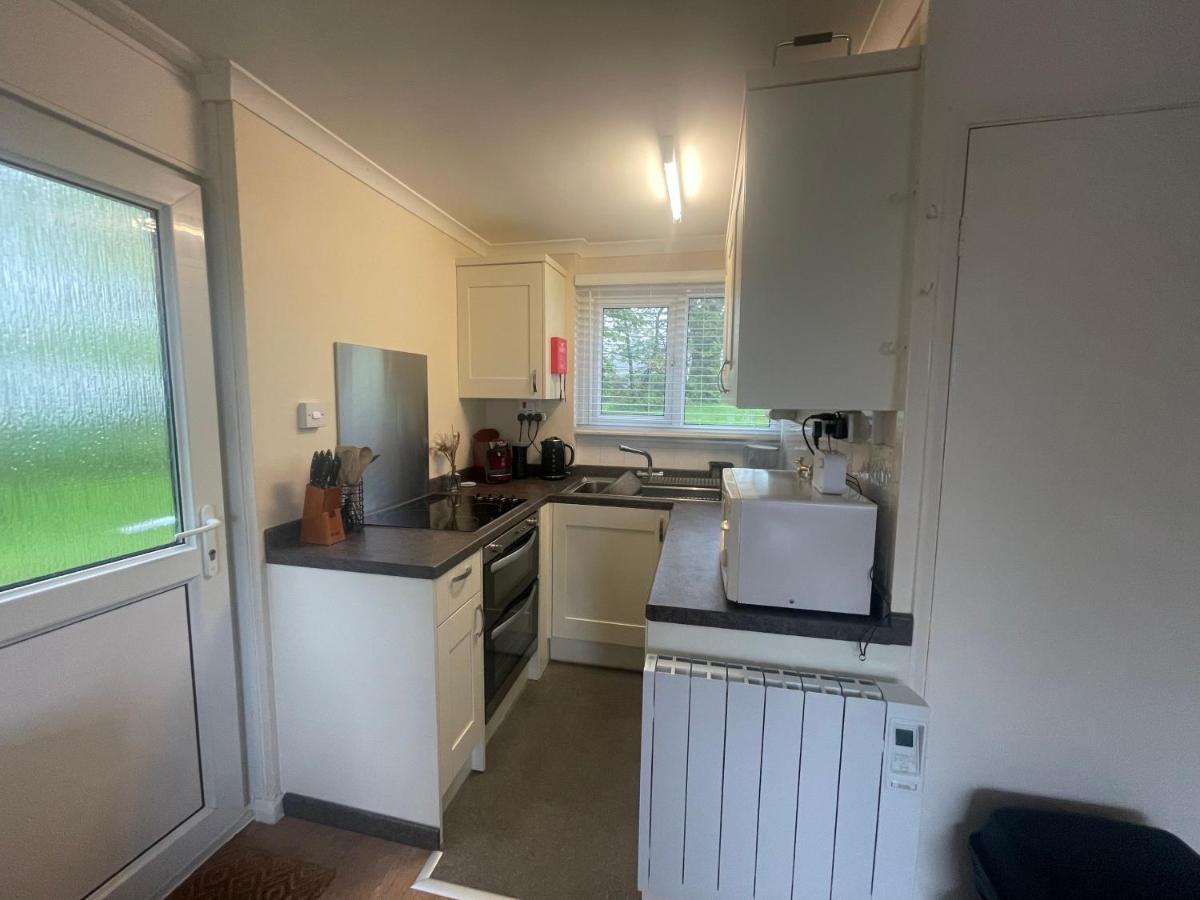2 Bedroom Holiday Chalet Near Bude Kilkhampton Eksteriør billede